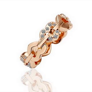 Gorgeous Cubic Zirconia 18K Gold Plated Heart Link Fashion Ring