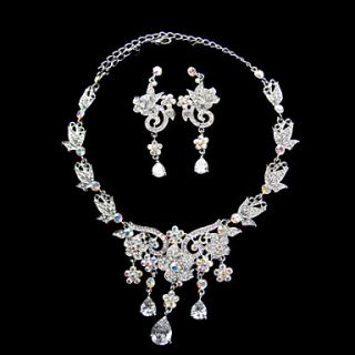 Silver Flowers Ladies Jewelry Set Including Necklace and Earrings