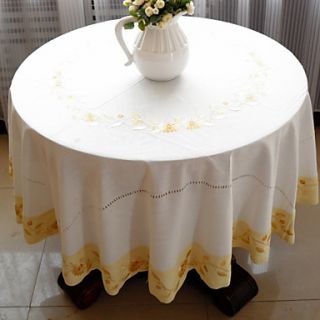 CountryLiving Embroidery Hemstitched Table Cloth