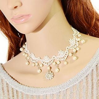 OMUTO Bead Aestheticism Princess Short Collar Necklace (White)