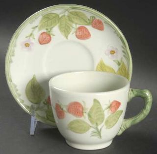 Franciscan Strawberry Time Flat Cup & Saucer Set, Fine China Dinnerware   Berrie