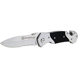 Smith and Wesson First Response Serrated Pocket Knife (BlackStainless steel handle with black G10 insertSeat belt cutterSerrated drop point bladeWindow punch toolLinerlock with pocket clipBlade length 3.3 inchesHandle length 4.7 inchesOverall length 8 