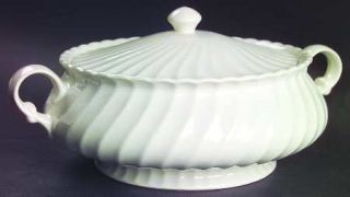 Sheffield Bone White (Earthenware,Usa,All Ivory) Round Covered Vegetable, Fine C