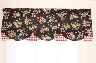 Strawberry Fields Black Petticoat Valance